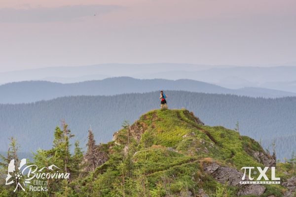 Urcare-pietrosul-Bistritei-Bucovina-Ultra-Rocks-4